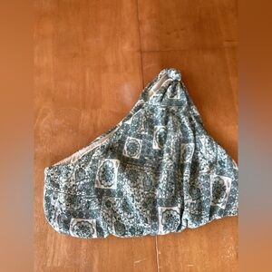 Abercrombie & Fitch Green and Cream Printed Crop Top - One Shoulder - XL